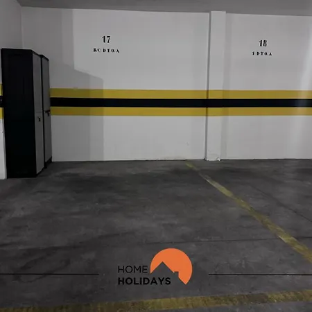 #194 Dream Flat By Holidays شقة *